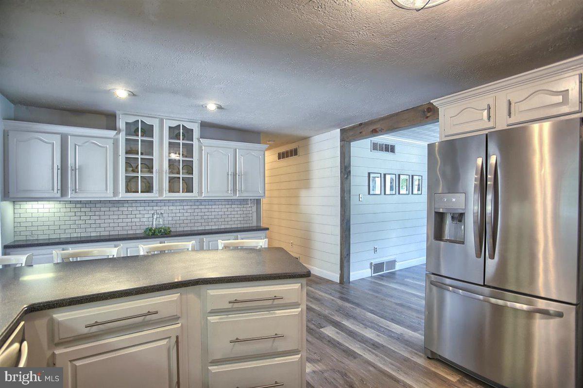 635 Bowers Bridge Road Manchester, PA 17345 - Photo 7 of 39 Gallery Image 7