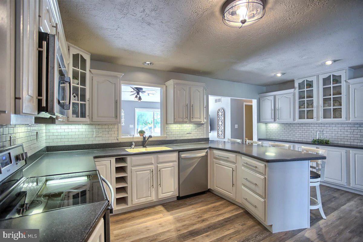 635 Bowers Bridge Road Manchester, PA 17345 - Photo 9 of 39 Gallery Image 9