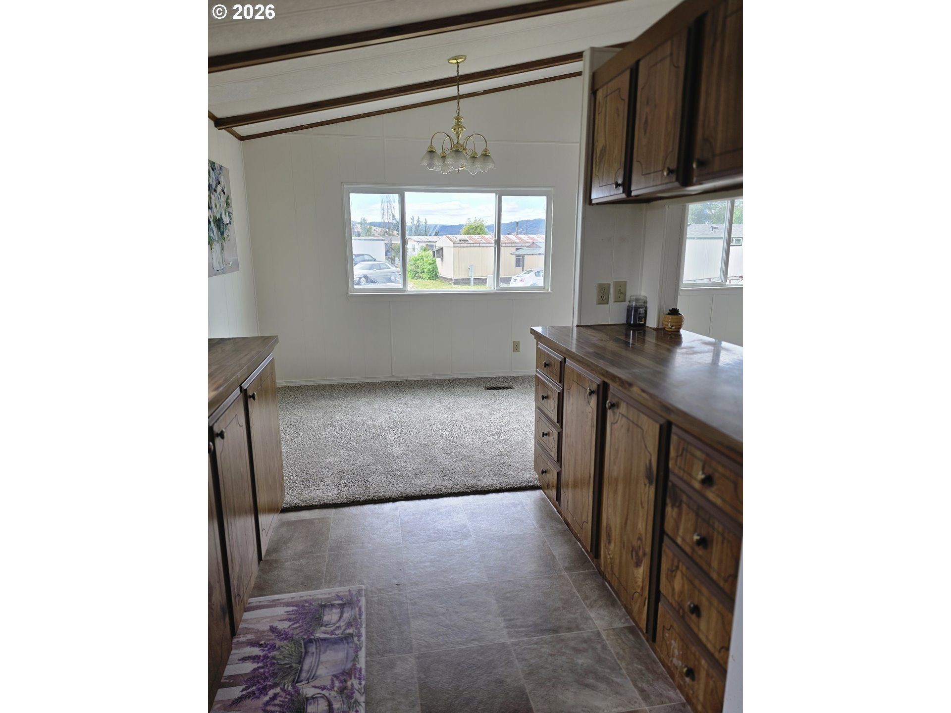127 Southwest Berry Loop Lane Roseburg, OR 97471 - Photo 20 of 21 Bedroom