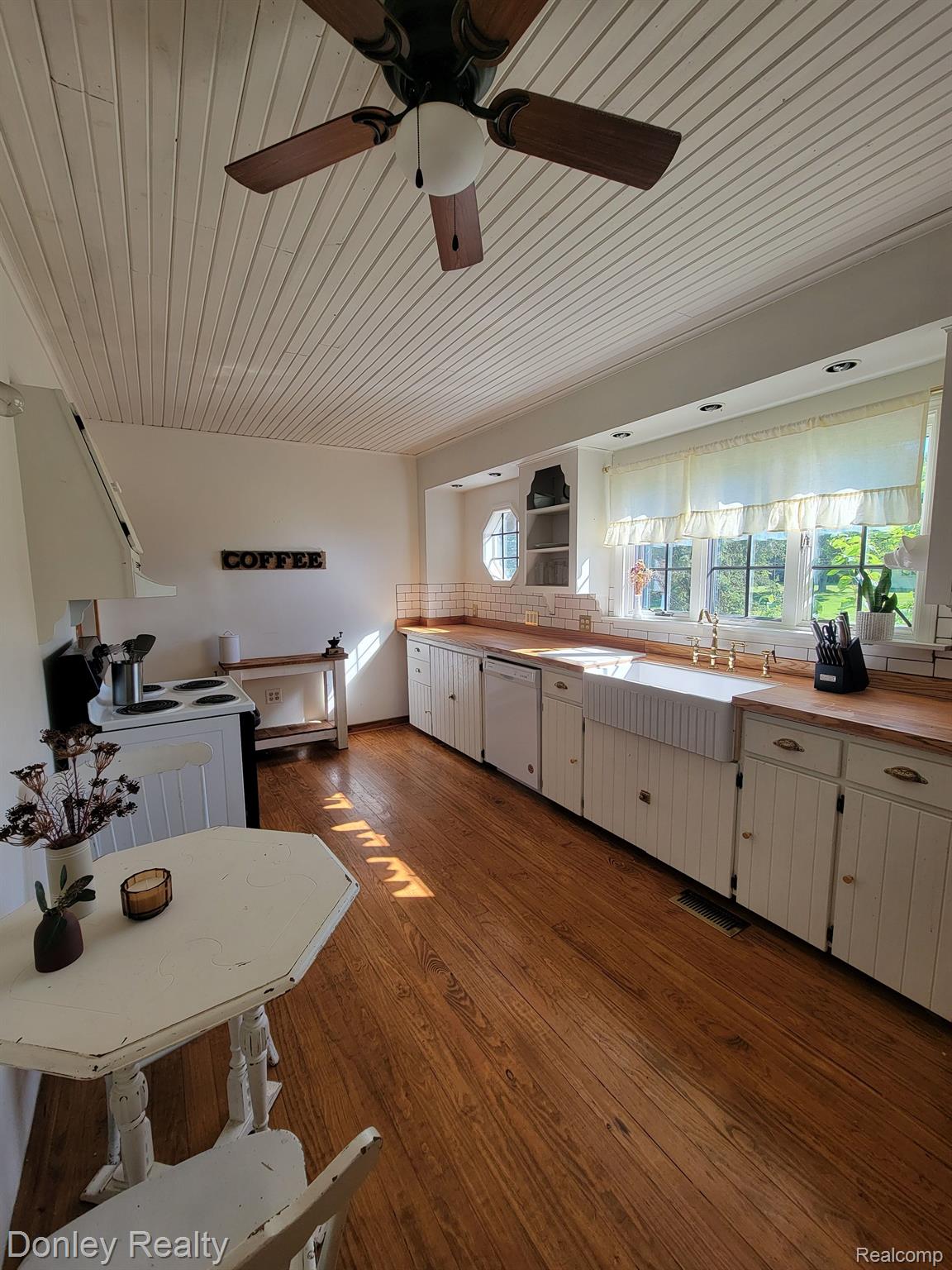 7393 Albertson Road Marlette, MI 48453 - Photo 7 of 24 Gallery Image 7