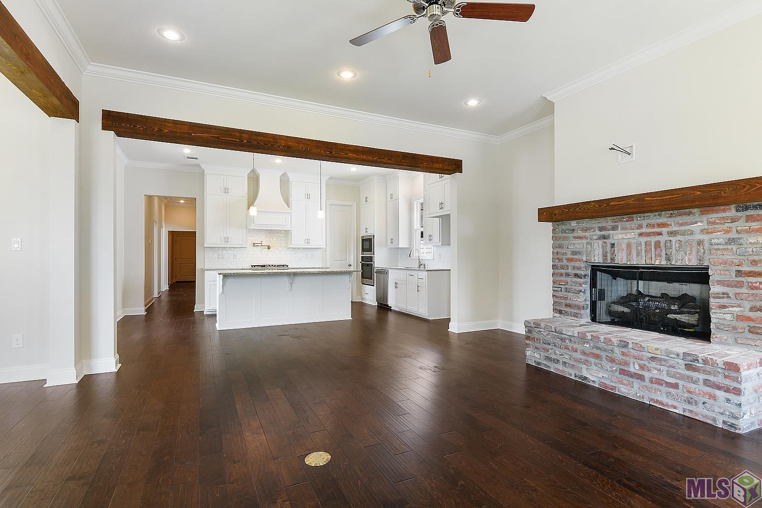 14301 Spalding Way Baton Rouge, LA 70817 - Photo 2 of 11 Gallery Image 2