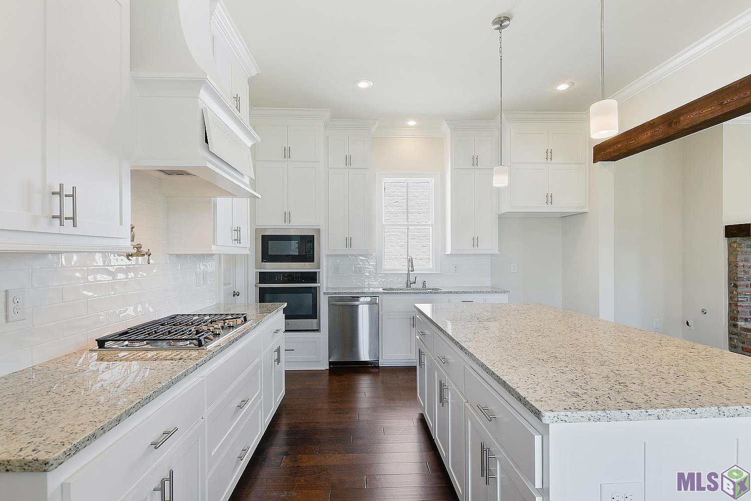 14301 Spalding Way Baton Rouge, LA 70817 - Photo 3 of 11 Gallery Image 3