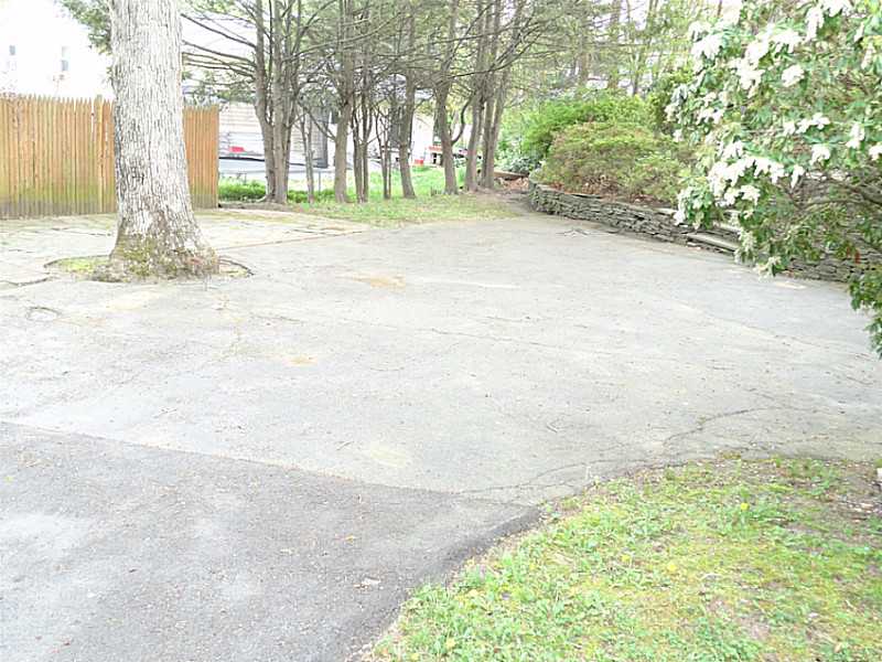 34 Bennington Road Cranston, RI 02920 - Photo 14 of 16 Parking Lot/Garage.