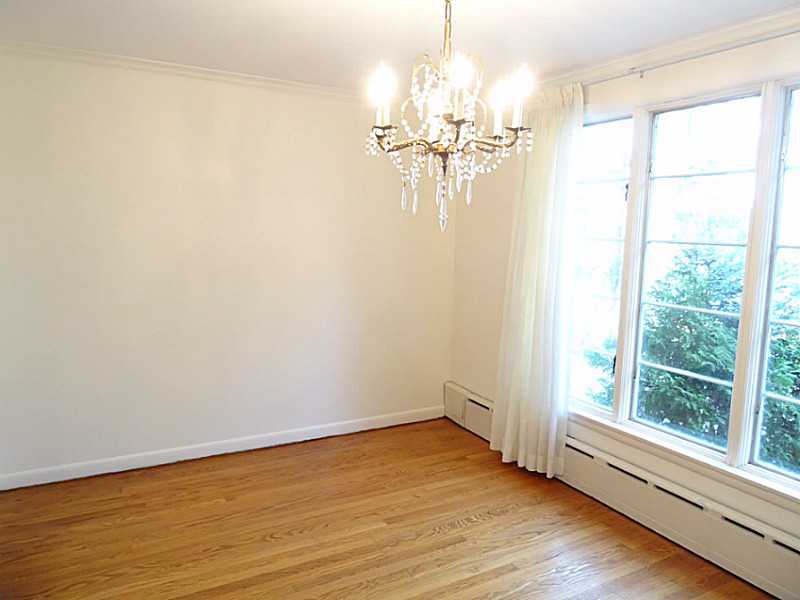 34 Bennington Road Cranston, RI 02920 - Photo 9 of 16 Dining Room.