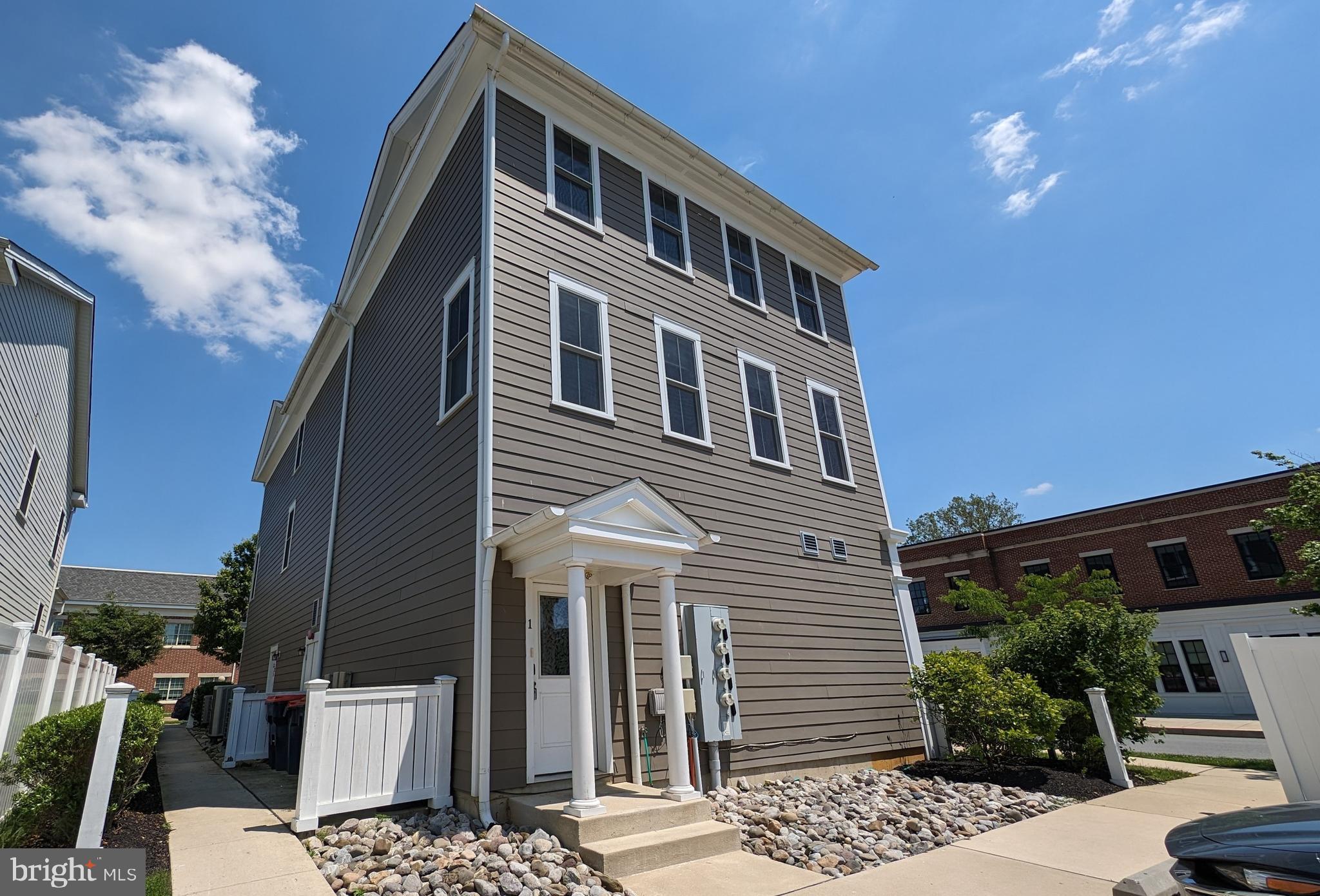 801 Mapleton Avenue, Unit 1 Middletown, DE 19709 - Photo 2 of 11