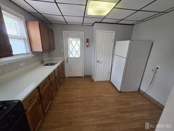 $1,850 | 138 Hamilton Boulevard, Unit 1L, Piscataway, NJ 08854