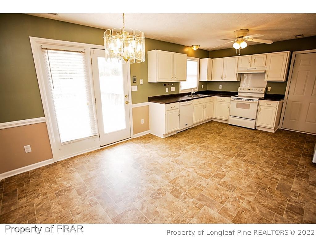108 Wren Road Fayetteville, NC 28306 - Photo 15 of 31 Gallery Image 15