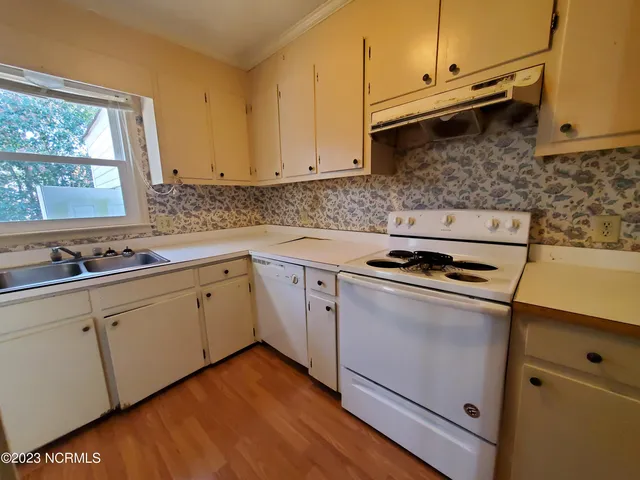 $900 | 945 B's Barbeque Road, Unit A, Greenville, NC 27834