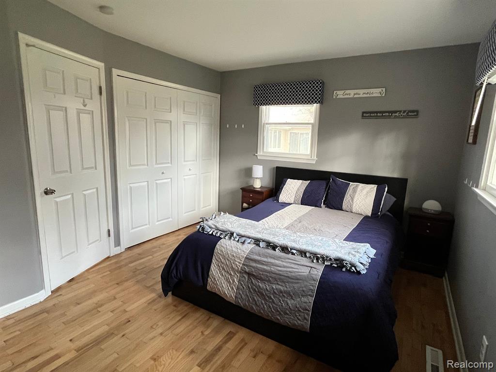 3497 Lahring Road Linden, MI 48451 - Photo 10 of 19 Gallery Image 10