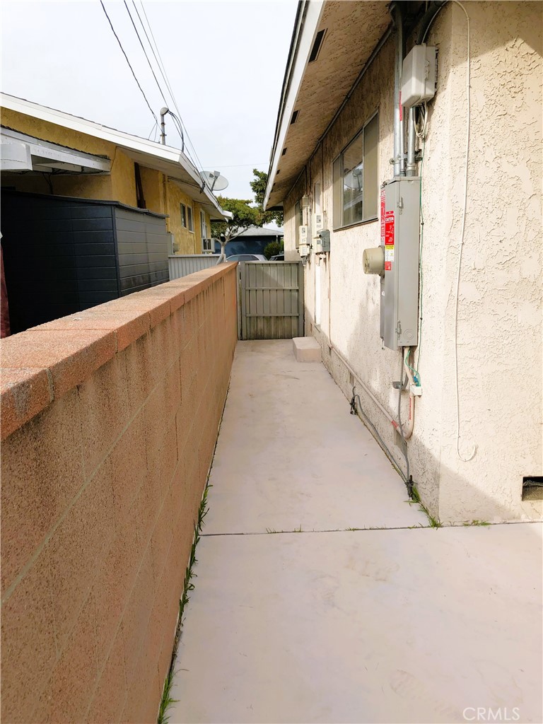 8808 Olive Street Bellflower, CA 90706 - Photo 39 of 42