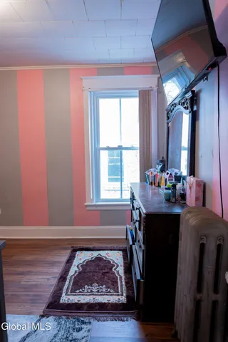 $325,000 | 818 Bedford Road, Schenectady, NY 12308