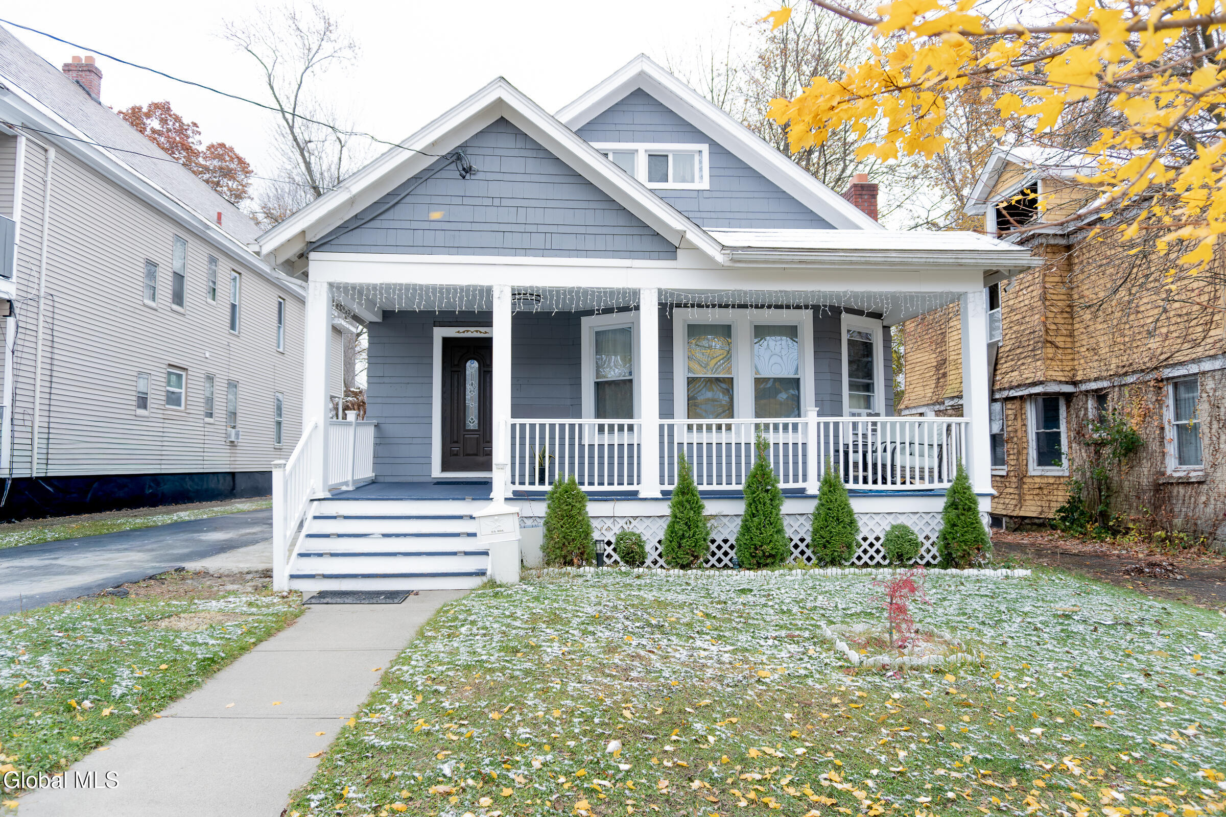 818 Bedford Road Schenectady, NY 12308 - Photo 2 of 38 _DSC1695