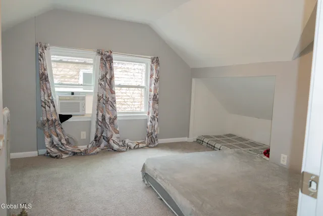 $325,000 | 818 Bedford Road, Schenectady, NY 12308