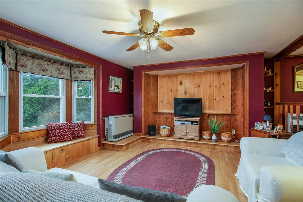 806 Lower Road Plainfield, VT 05667 - Photo 10 of 34