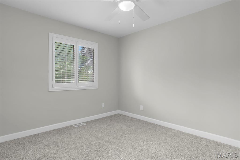 636 Walnut Ridge Drive Ballwin, MO 63021 - Photo 19 of 29