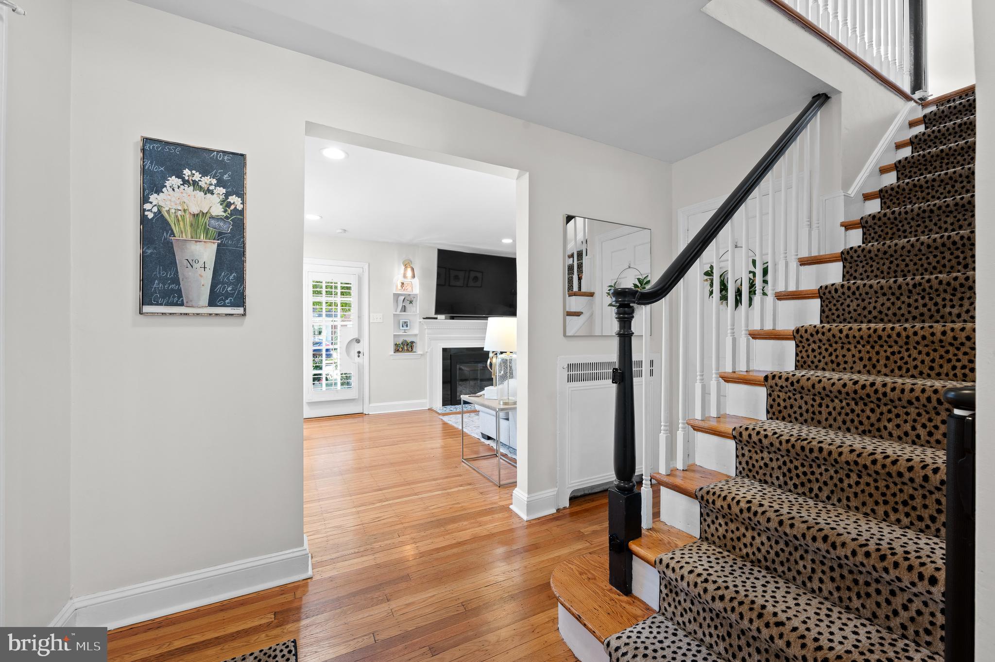 300 Shelbourne Road Havertown, PA 19083 - Photo 3 of 26 Foyer