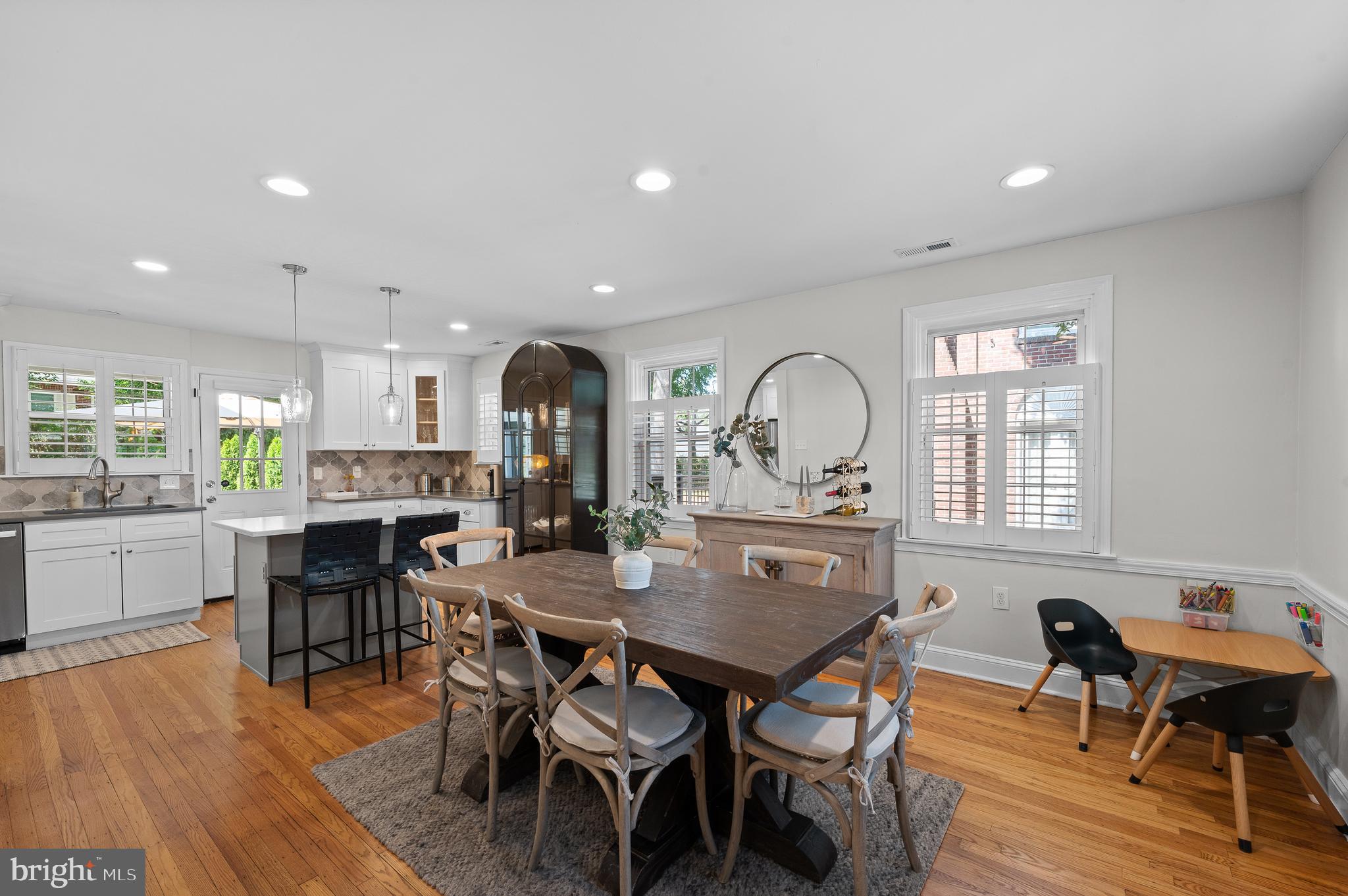 300 Shelbourne Road Havertown, PA 19083 - Photo 7 of 26 Kitchen & Dining