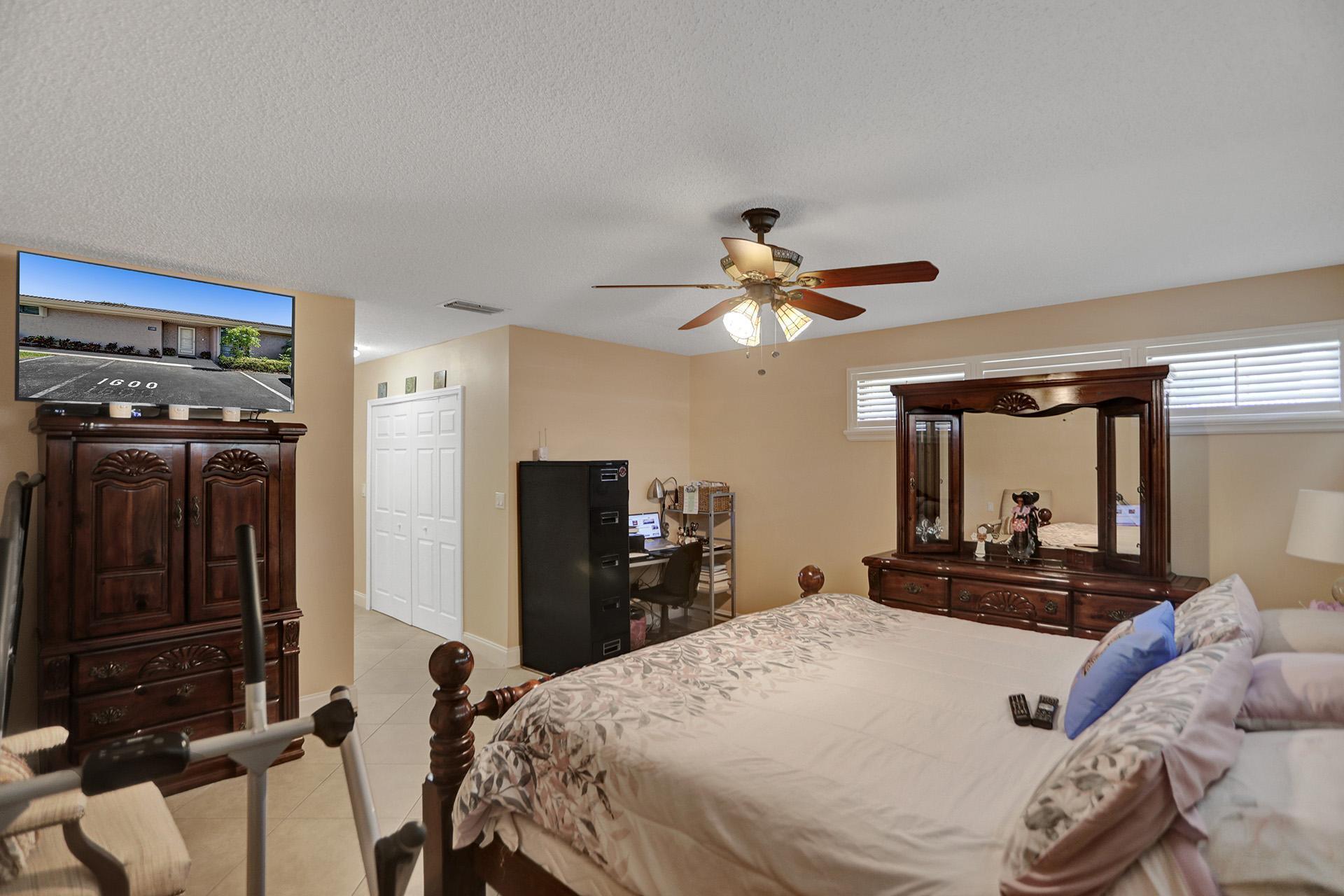 1600 St Andrews Road, Unit 109 Hollywood, FL 33021 - Photo 19 of 35 B27I6669