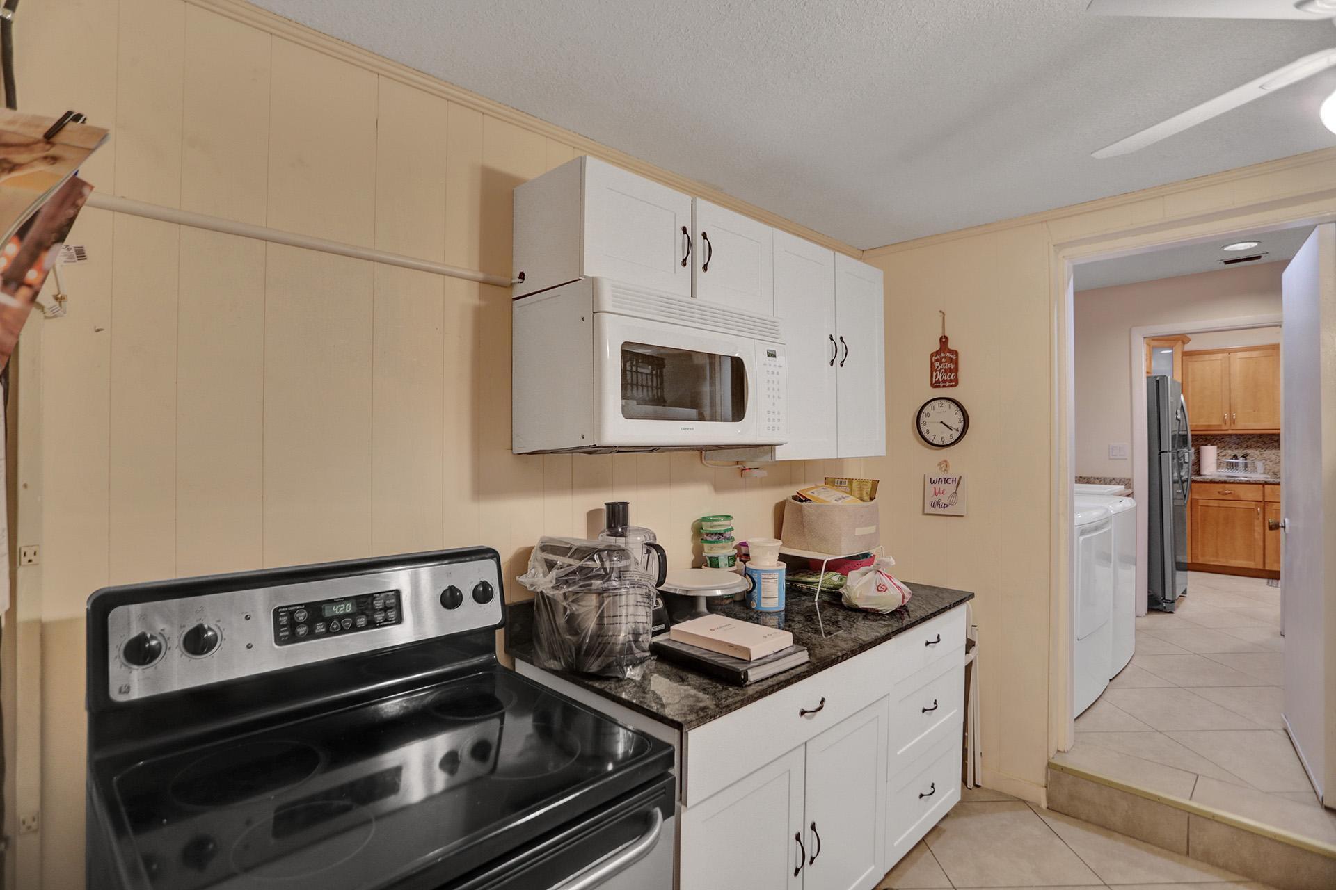 1600 St Andrews Road, Unit 109 Hollywood, FL 33021 - Photo 24 of 35 B27I6690