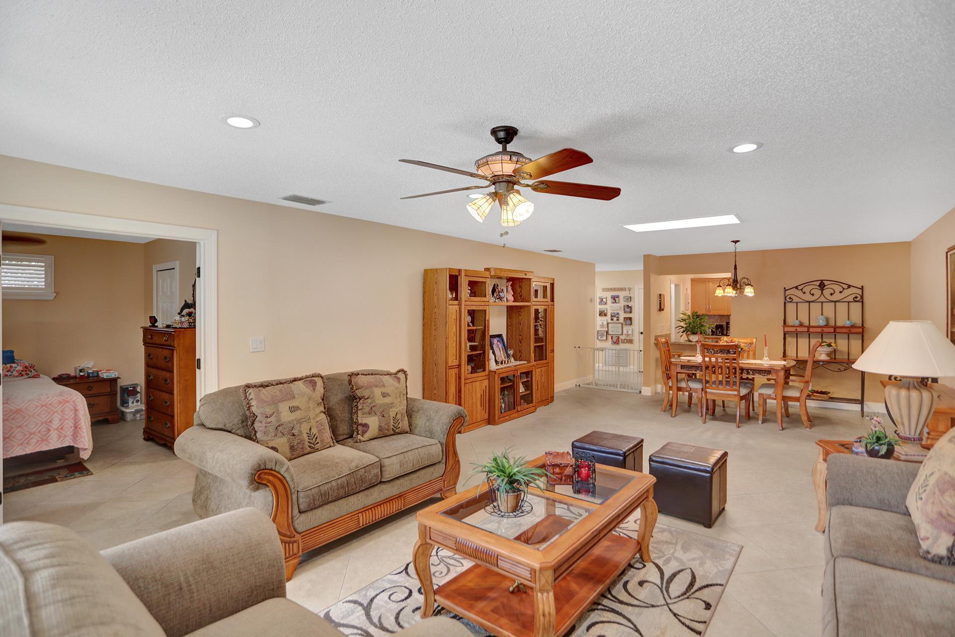 1600 St Andrews Road, Unit 109 Hollywood, FL 33021 - Photo 3 of 35 B27I6729