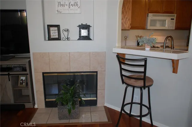 $2,300 | 30451 Pelican, Unit A, Murrieta, CA 92563