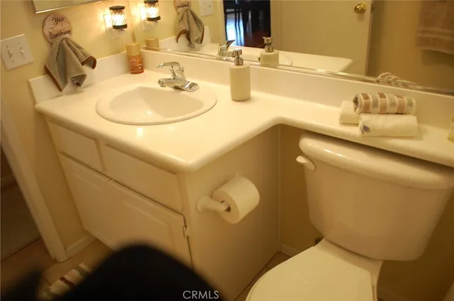 $2,300 | 30451 Pelican, Unit A, Murrieta, CA 92563