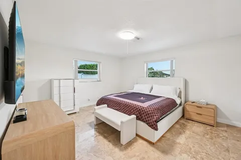 $1,150,000 | 600 Southeast 5th Court, Pompano Beach, FL 33060