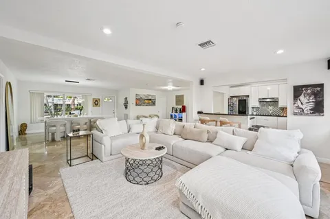 $1,150,000 | 600 Southeast 5th Court, Pompano Beach, FL 33060