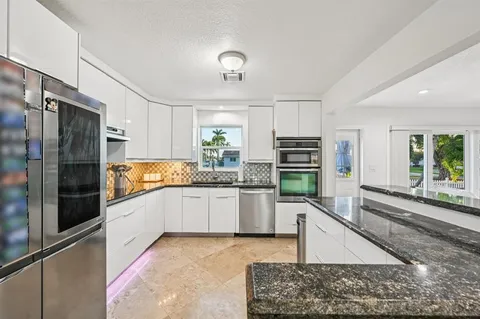 $1,150,000 | 600 Southeast 5th Court, Pompano Beach, FL 33060