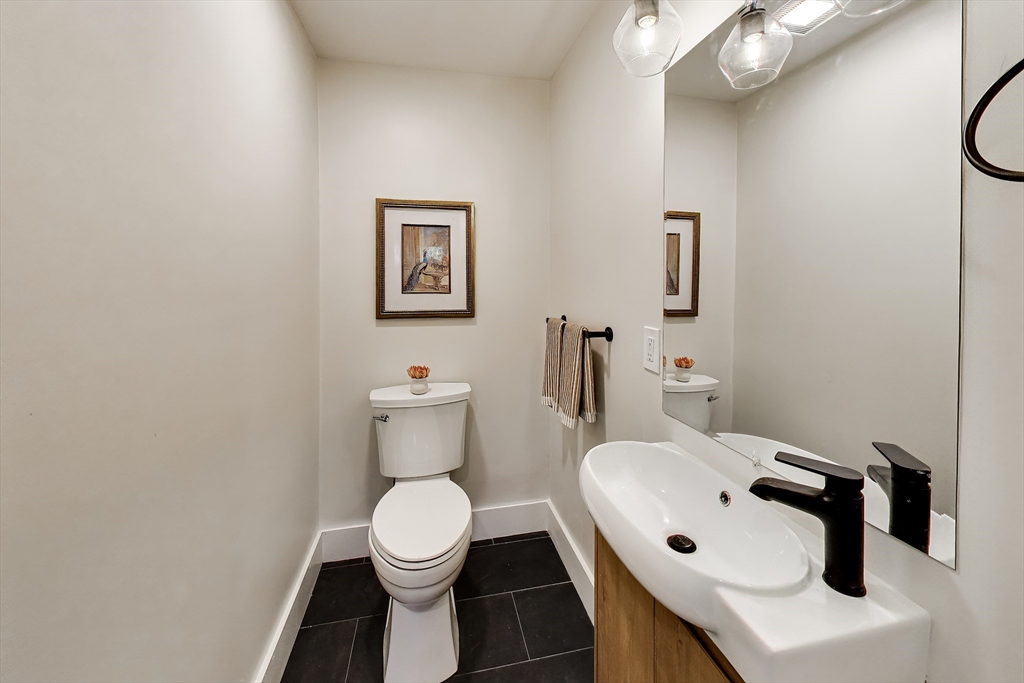 52 Middlesex Street, Unit 52 Winchester, MA 01890 - Photo 11 of 41