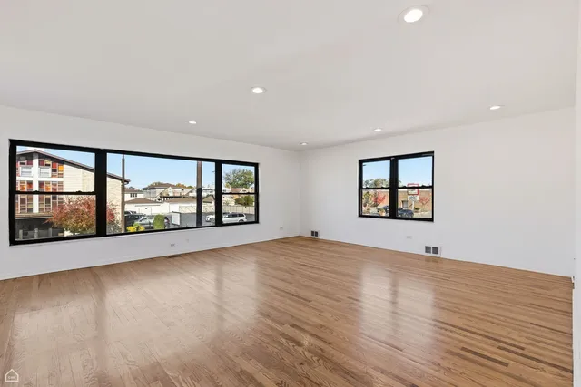 $715,000 | 6117-21 West Belmont Avenue, Chicago, IL 60634