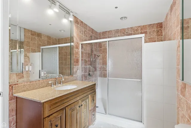 $715,000 | 6117-21 West Belmont Avenue, Chicago, IL 60634