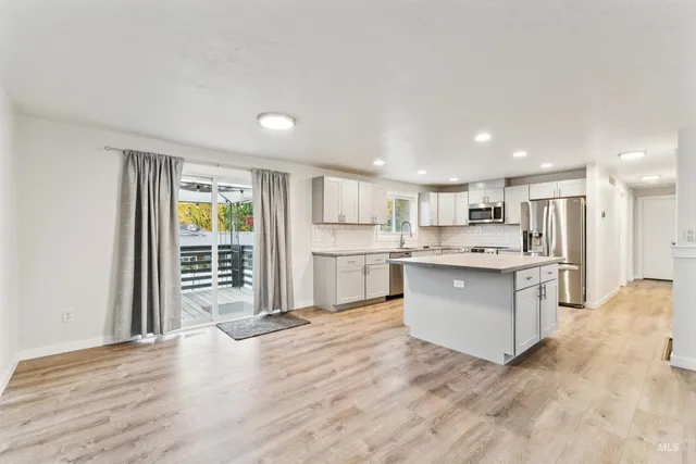 $569,900 | 4811 North Leather Way, Boise, ID 83713