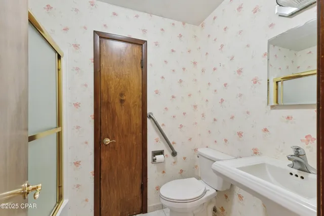 $480,000 | 811 West Pierson Drive, Lynn Haven, FL 32444