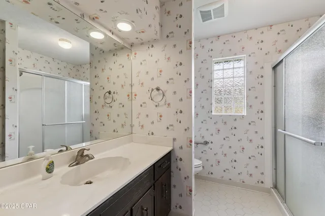 $480,000 | 811 West Pierson Drive, Lynn Haven, FL 32444