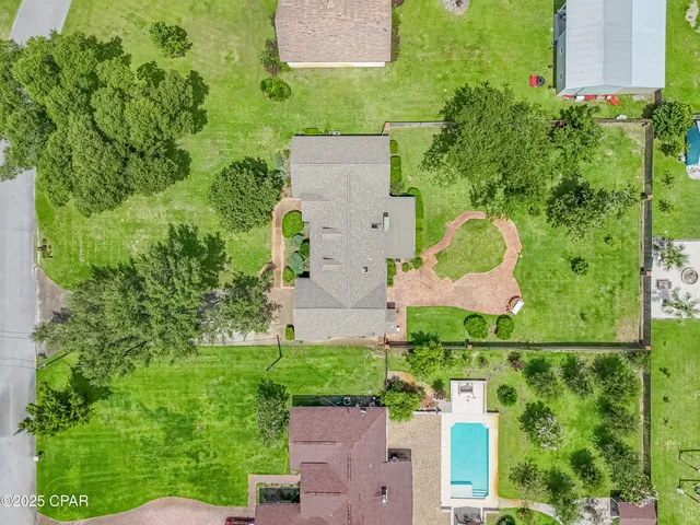 $480,000 | 811 West Pierson Drive, Lynn Haven, FL 32444