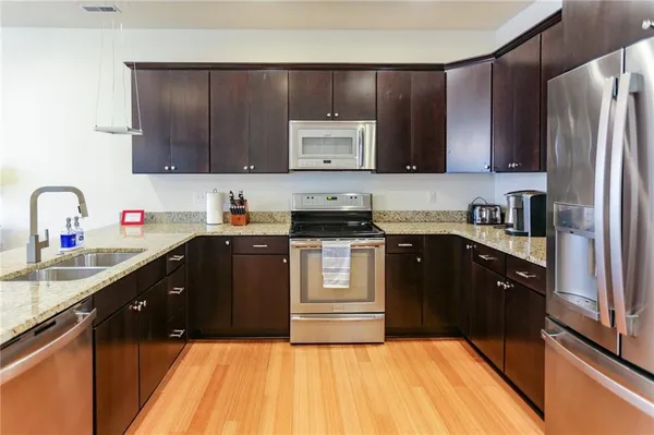 $2,900 | 161 South 16th Street, Pittsburgh, PA 15203