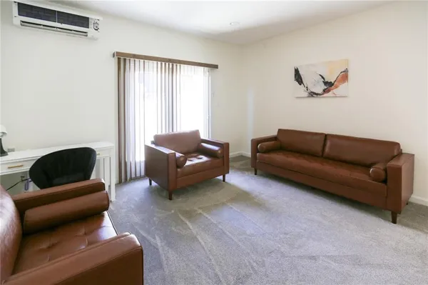 $2,900 | 161 South 16th Street, Pittsburgh, PA 15203