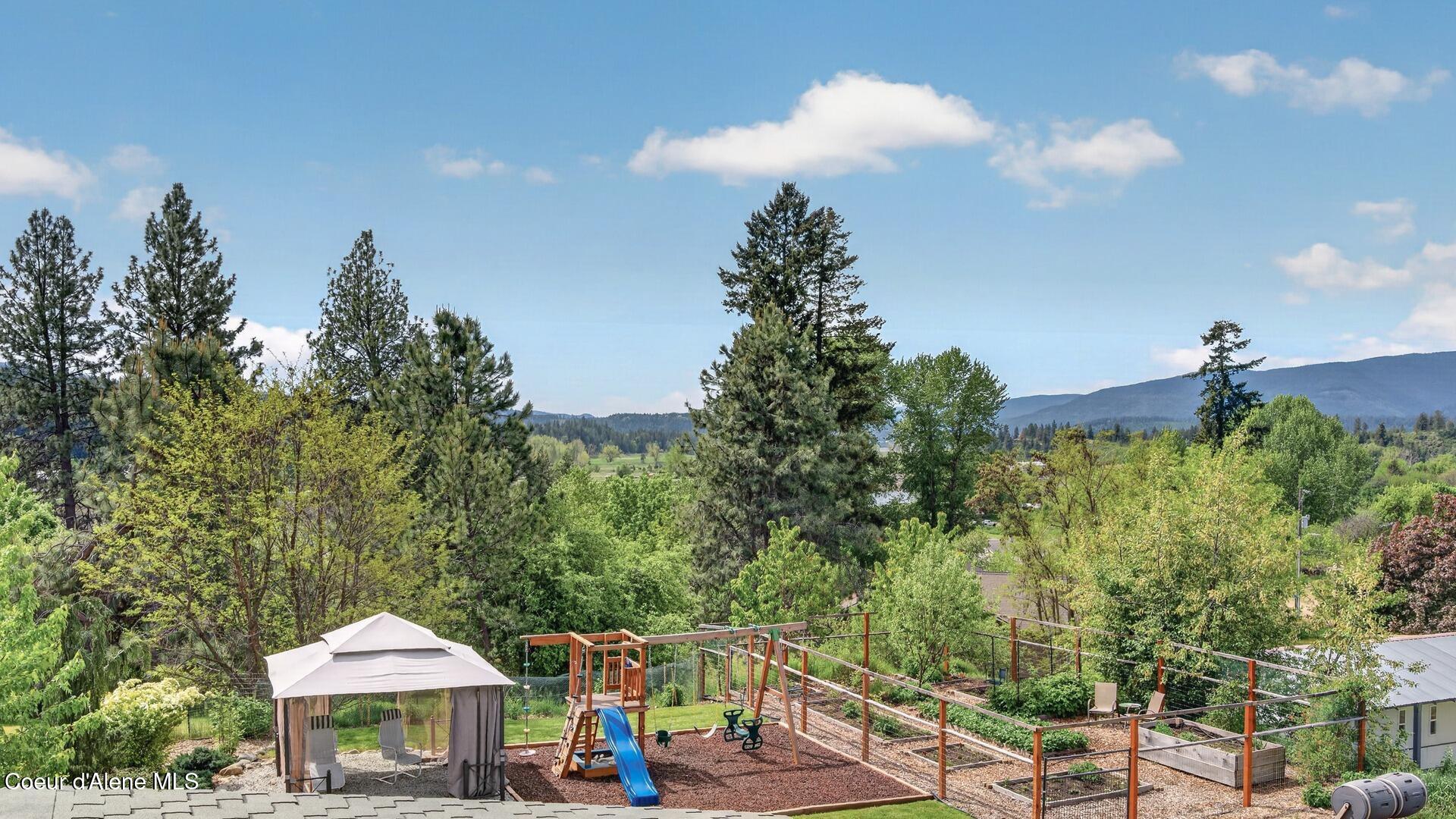 6616 Comanche Street Bonners Ferry, ID 83805 - Photo 28 of 59 029_Upper_Balcony_Backyard_View