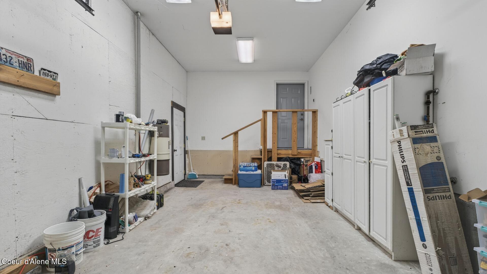 6616 Comanche Street Bonners Ferry, ID 83805 - Photo 43 of 59 045_Attached_Garage_Interior
