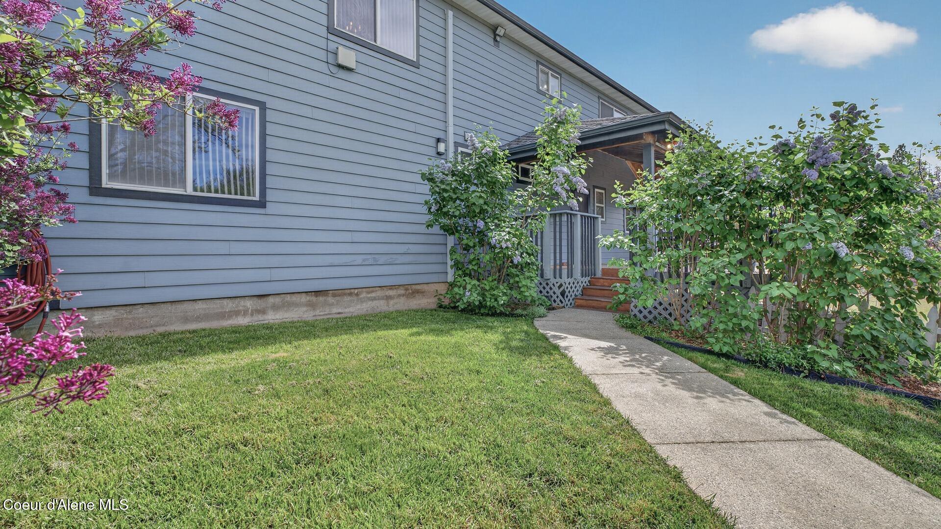 6616 Comanche Street Bonners Ferry, ID 83805 - Photo 53 of 59 055_Exterior_Side_Landscaping