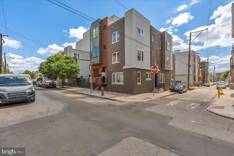 $699,999 | 802 West Norris Street, Philadelphia, PA 19122