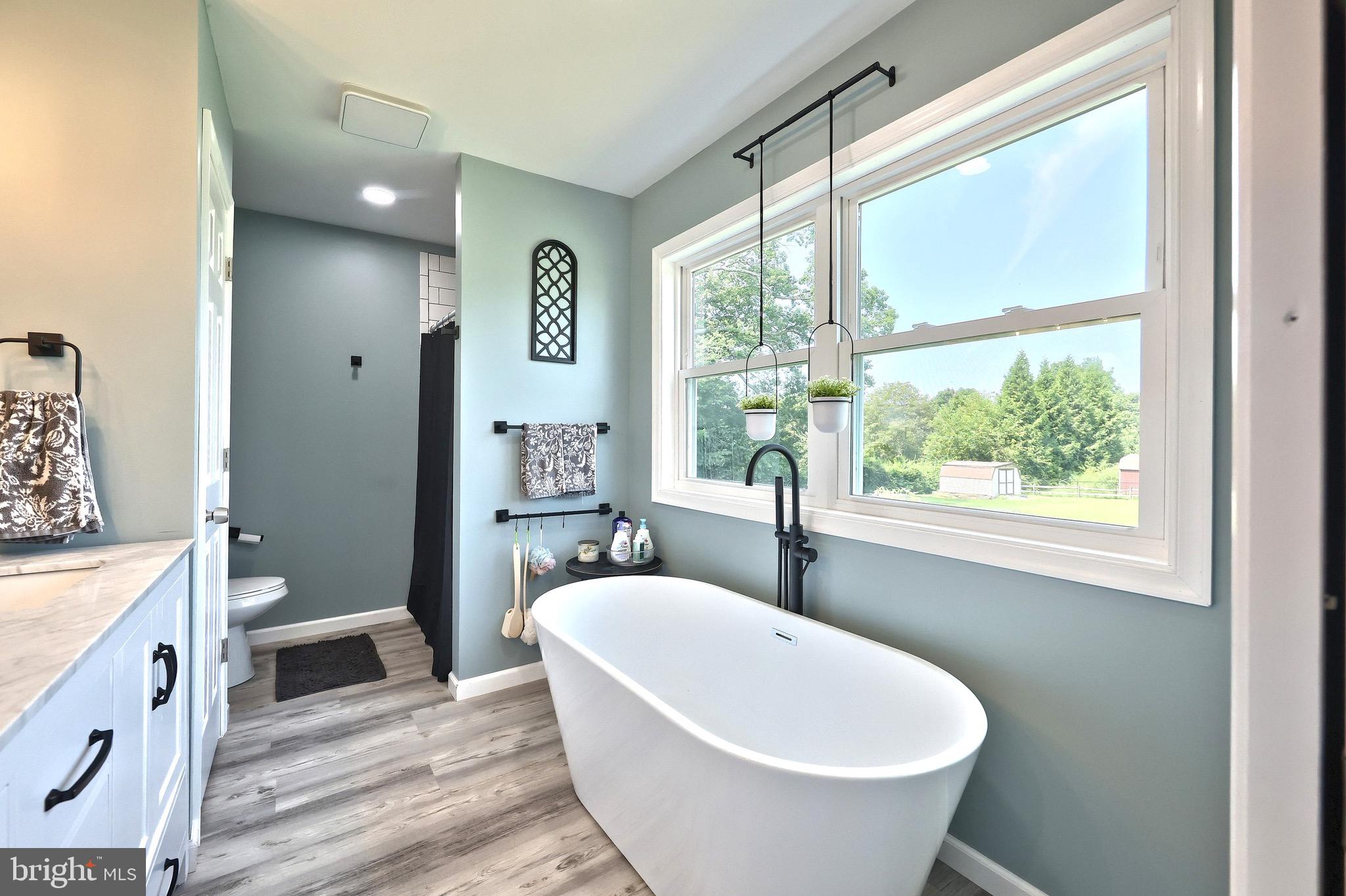 60 Massa Drive Windsor, PA 17366 - Photo 31 of 40 a bathroom with a bathtub and a sink
