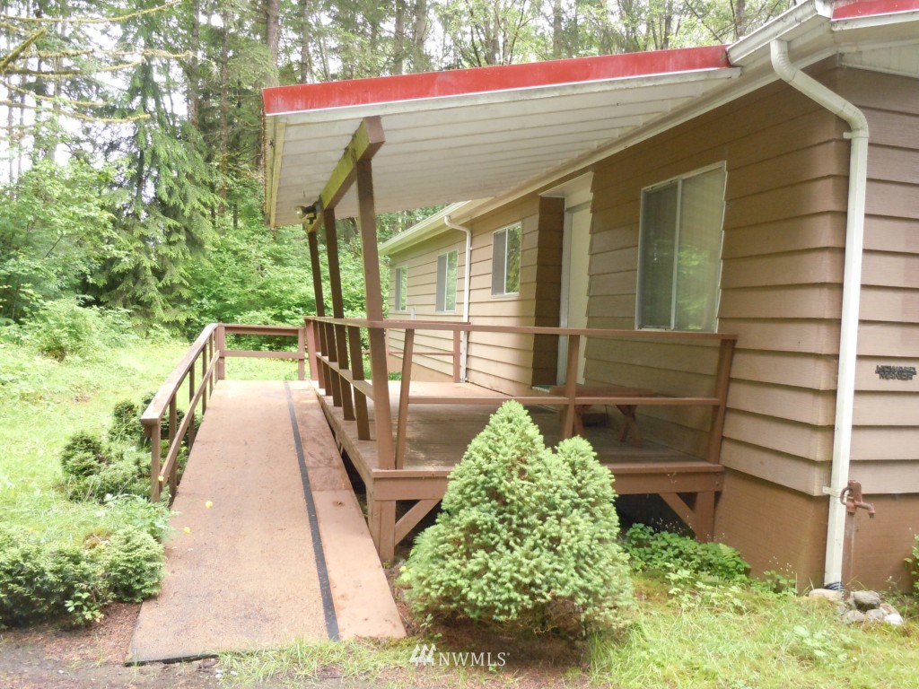 19673 Parson Creek Road Sedro-Woolley, WA 98284 - Photo 3 of 12 Gallery Image 3