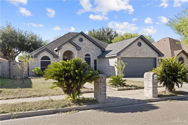 $1,900 | 4113 Kiwi Avenue, McAllen, TX 78504