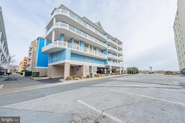 $899,999 | 6301 Atlantic Avenue, Unit 403, Ocean City, MD 21842