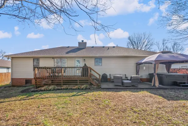 $289,900 | 1407 Oak Tree Court, Hopkinsville, KY 42240