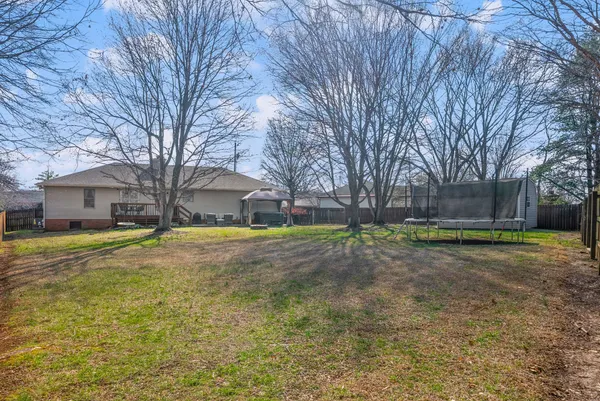 $289,900 | 1407 Oak Tree Court, Hopkinsville, KY 42240