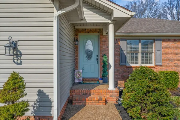 $289,900 | 1407 Oak Tree Court, Hopkinsville, KY 42240