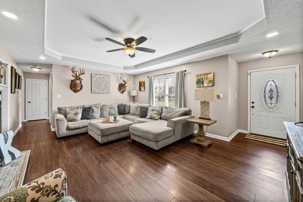 $289,900 | 1407 Oak Tree Court, Hopkinsville, KY 42240